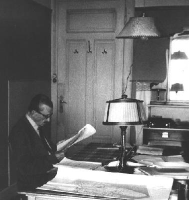 El�kel�inen muistelmiensa ��ress�